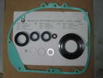 Gaskets for paralever gearbox